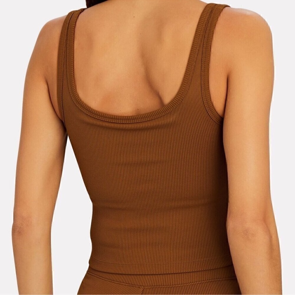 NYLORA Cropped Rib Knit Tank Top - Picture 2 of 5